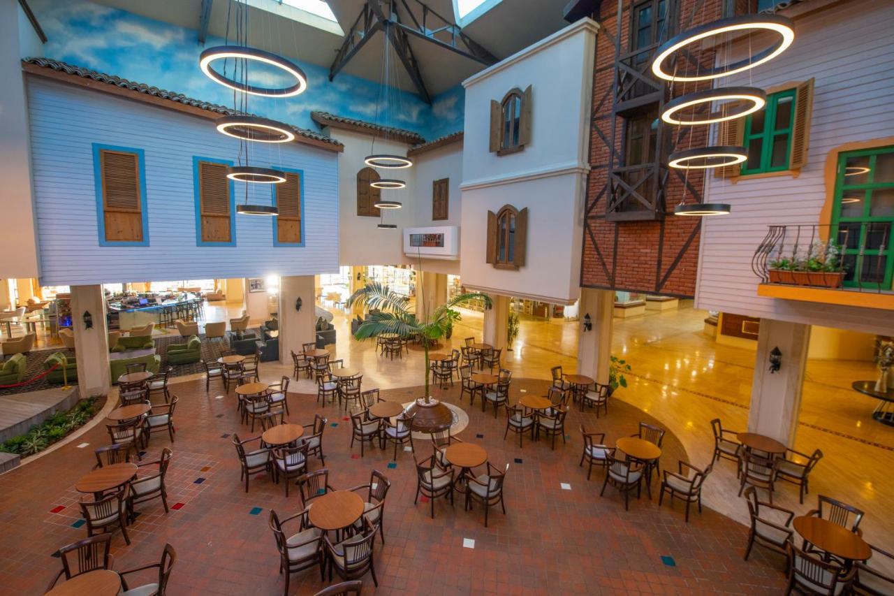 Salamis Bay Conti Hotel Resort&SPA&Casino Famagusta  Esterno foto The interior of the hotel